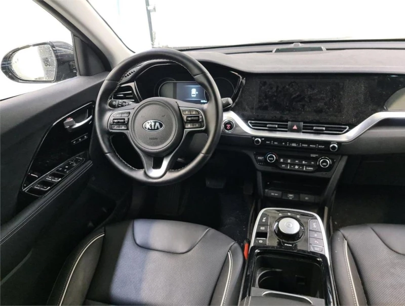 Kia Niro EXECUTIVELINE 64 KWh 204кс Термопомпа   , снимка 6 - Автомобили и джипове - 52024271