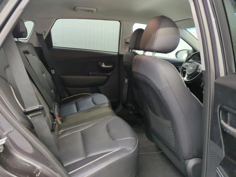 Kia Niro EXECUTIVELINE 64 KWh 204кс Термопомпа   , снимка 8 - Автомобили и джипове - 52024271