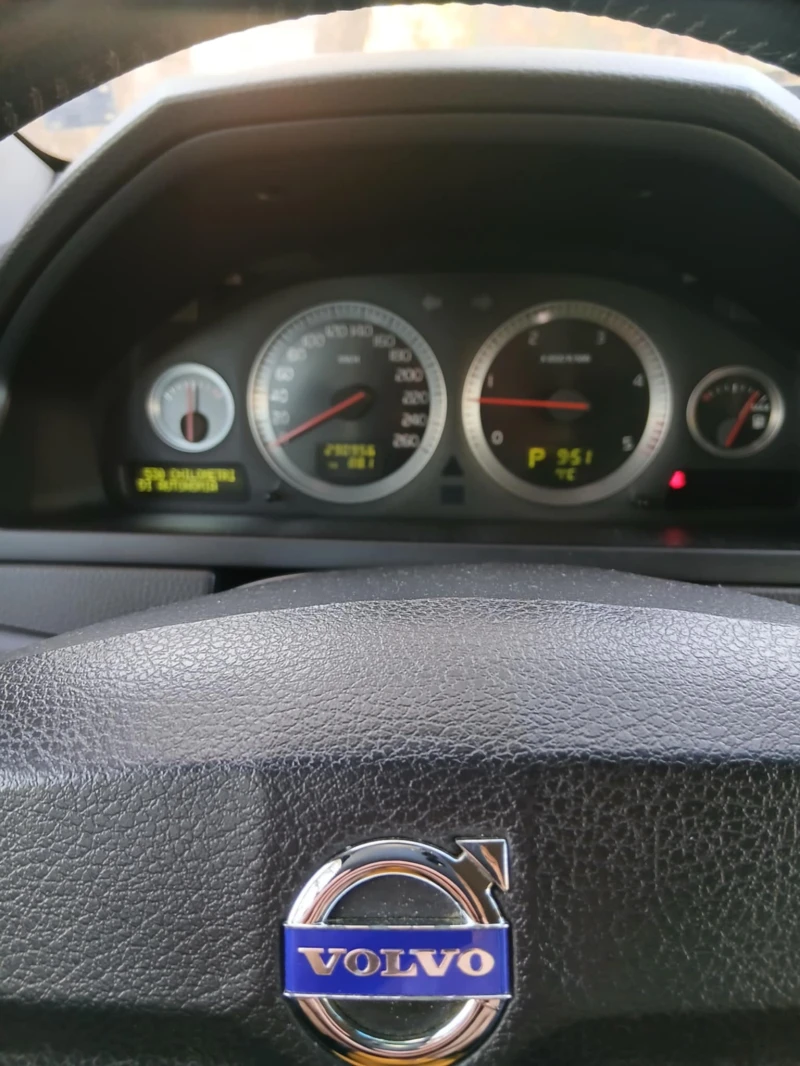 Volvo Xc90 2, 4 D5, снимка 10 - Автомобили и джипове - 52441991