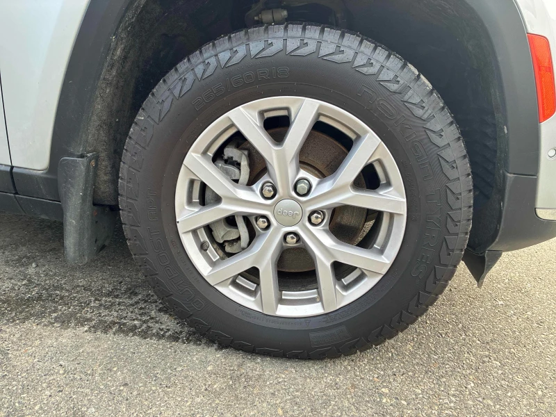 Jeep Grand cherokee L* LIMITED* 3.6* V6* 360КАМЕРА* LANE* ASSIST* , снимка 6 - Автомобили и джипове - 52966948