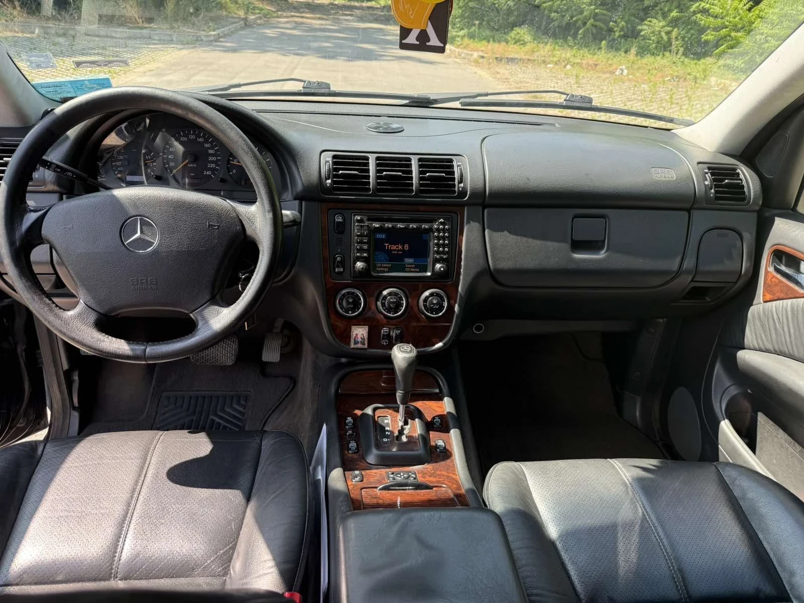 Mercedes-Benz ML 270  - изображение 10