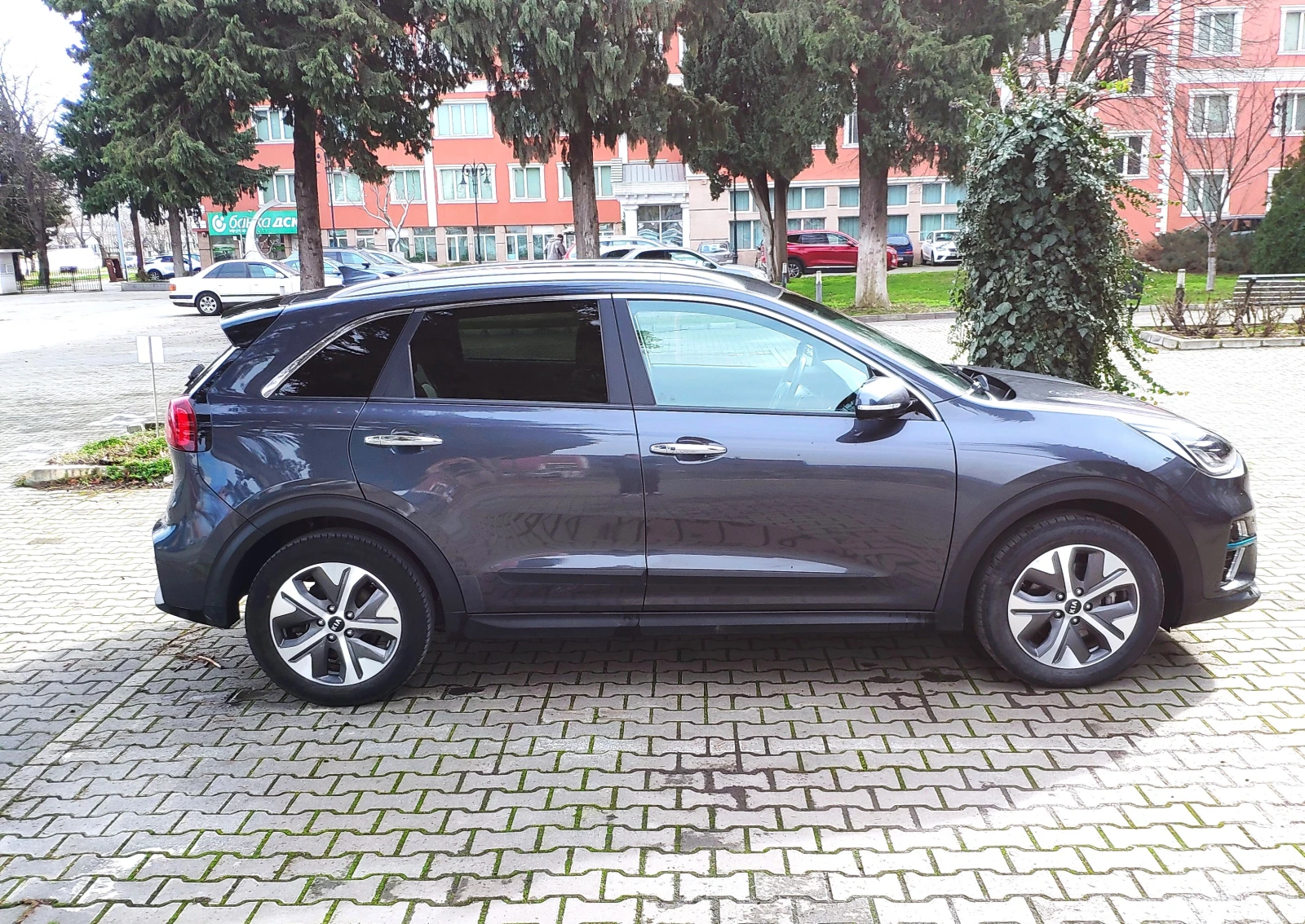 Kia Niro EXECUTIVELINE 64KWh 204�� ���������� KIA CONNEC�  | Mobile.bg � ����������� 6