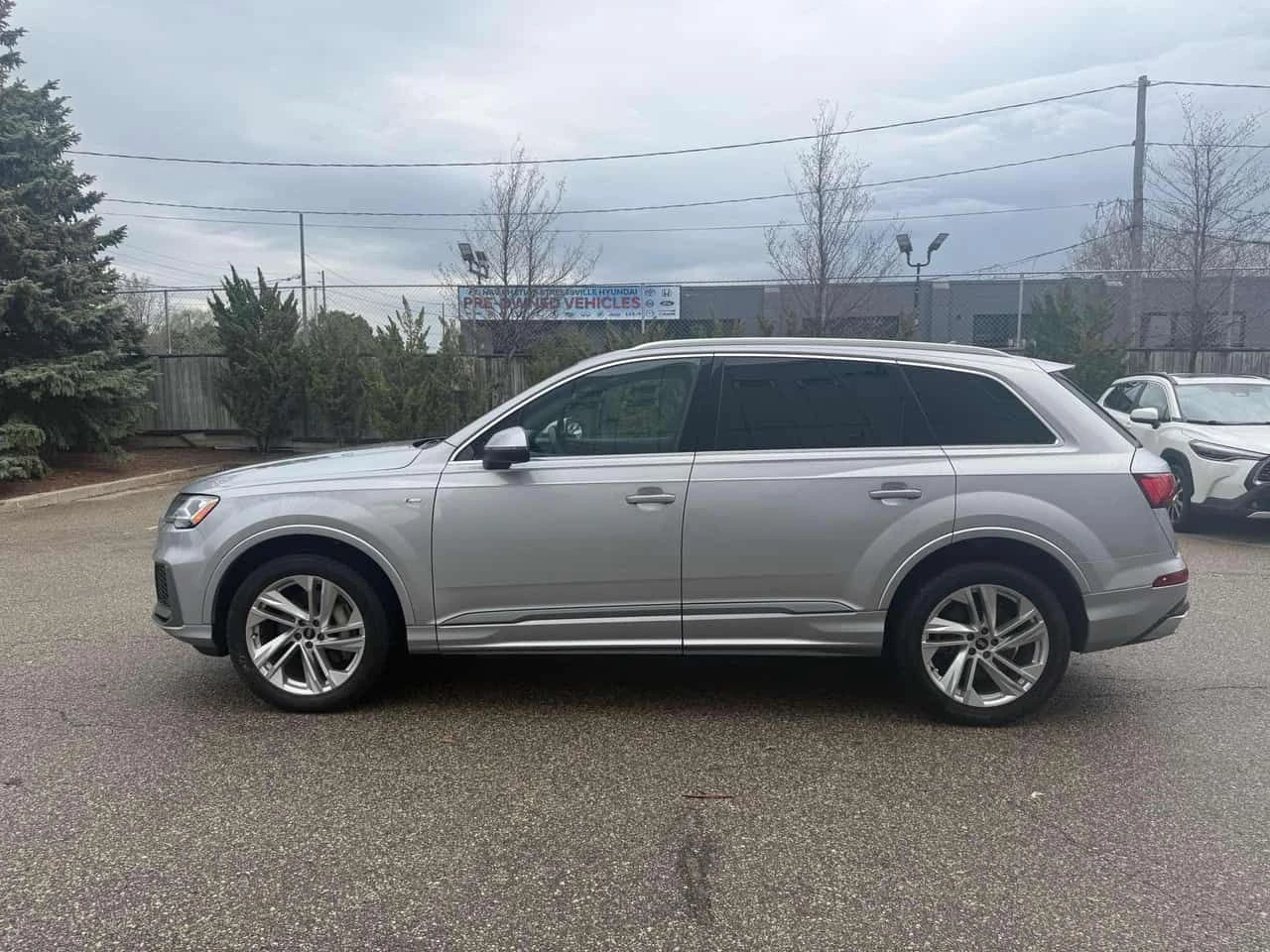Audi Q7 * Komfort * CARFAX * ЦЕНА ДО БГ, снимка 2 - Автомобили и джипове - 54522659