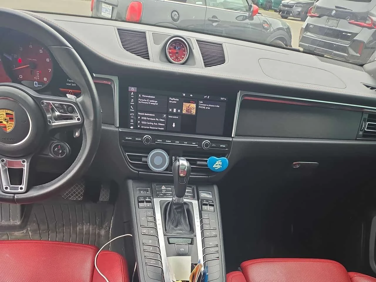 Porsche Macan * GTS * АВТОКРЕДИТ БЕЗ ПЪРВОНАЧАЛНА ВНОСКА* , снимка 9 - Автомобили и джипове - 54660635