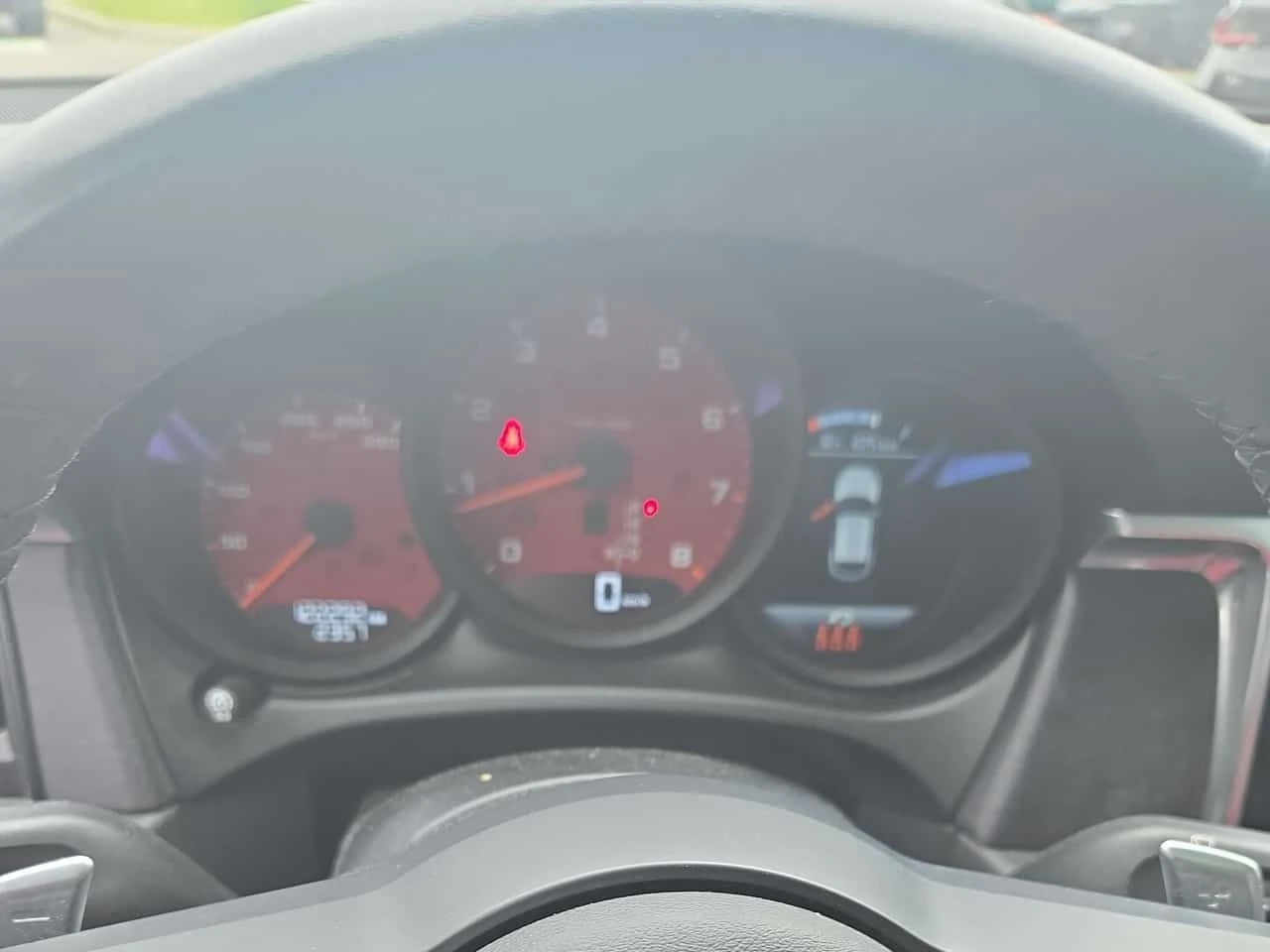Porsche Macan * GTS * АВТОКРЕДИТ БЕЗ ПЪРВОНАЧАЛНА ВНОСКА* , снимка 8 - Автомобили и джипове - 54660635