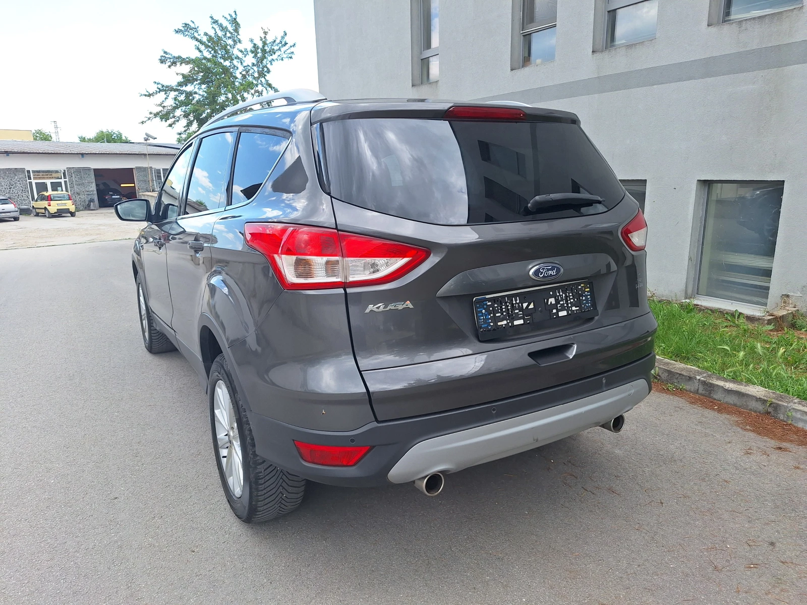 Ford Kuga 2.0tdci titanium, снимка 8 - Автомобили и джипове - 54671290