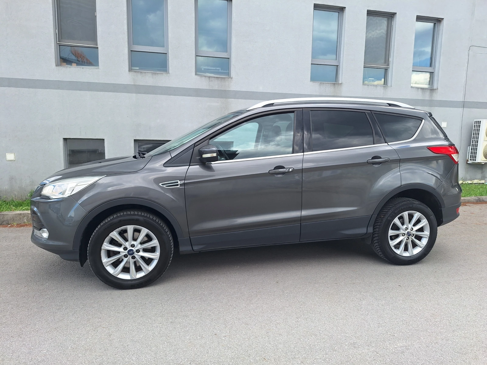 Ford Kuga 2.0tdci titanium, снимка 5 - Автомобили и джипове - 54671290
