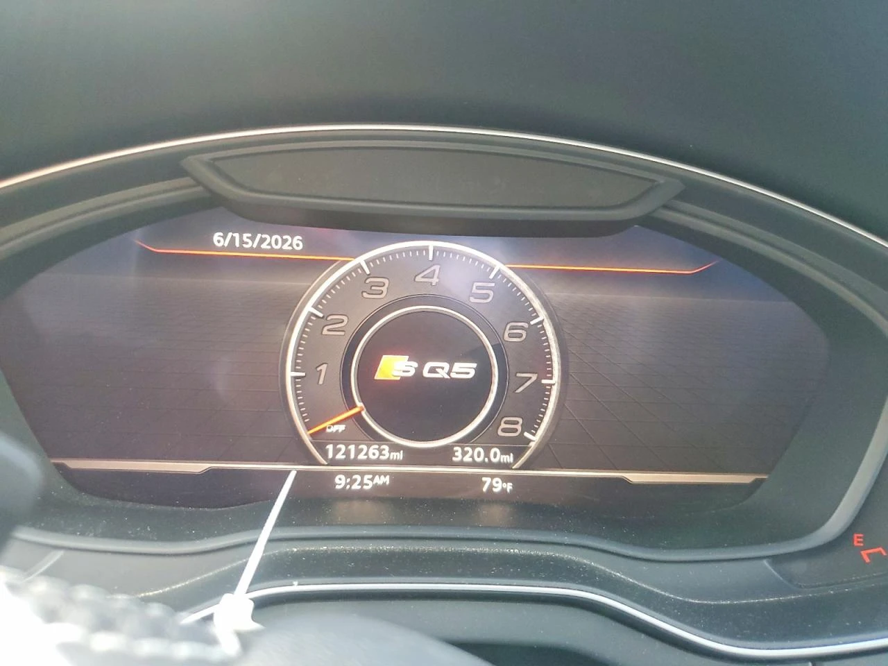 Audi SQ5 3.0l Premium Plus, снимка 9 - Автомобили и джипове - 55094096