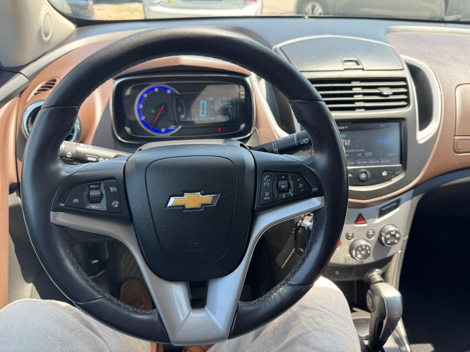 Chevrolet Trax 1.7d 131hp* КОЖА* ЛЮК* КАМЕРА, снимка 11 - Автомобили и джипове - 55299700