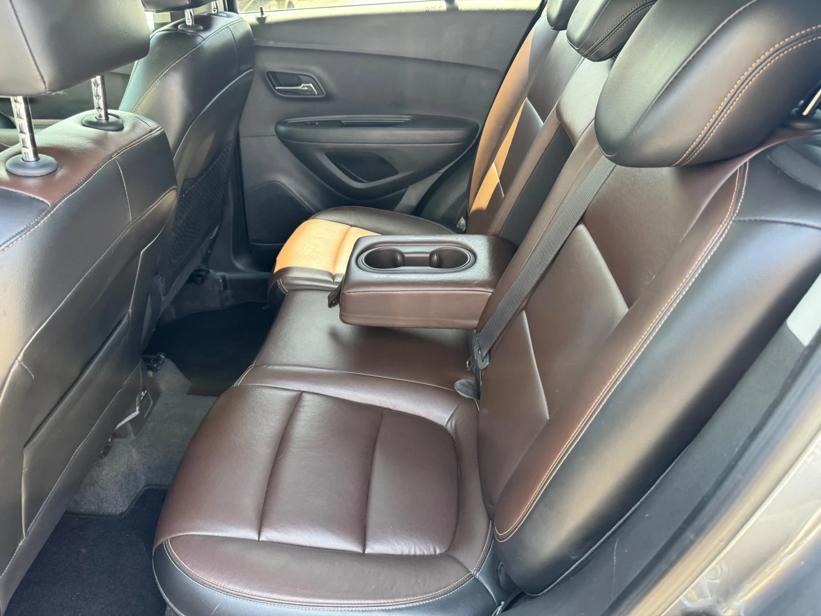 Chevrolet Trax 1.7d 131hp* КОЖА* ЛЮК* КАМЕРА, снимка 6 - Автомобили и джипове - 55299700