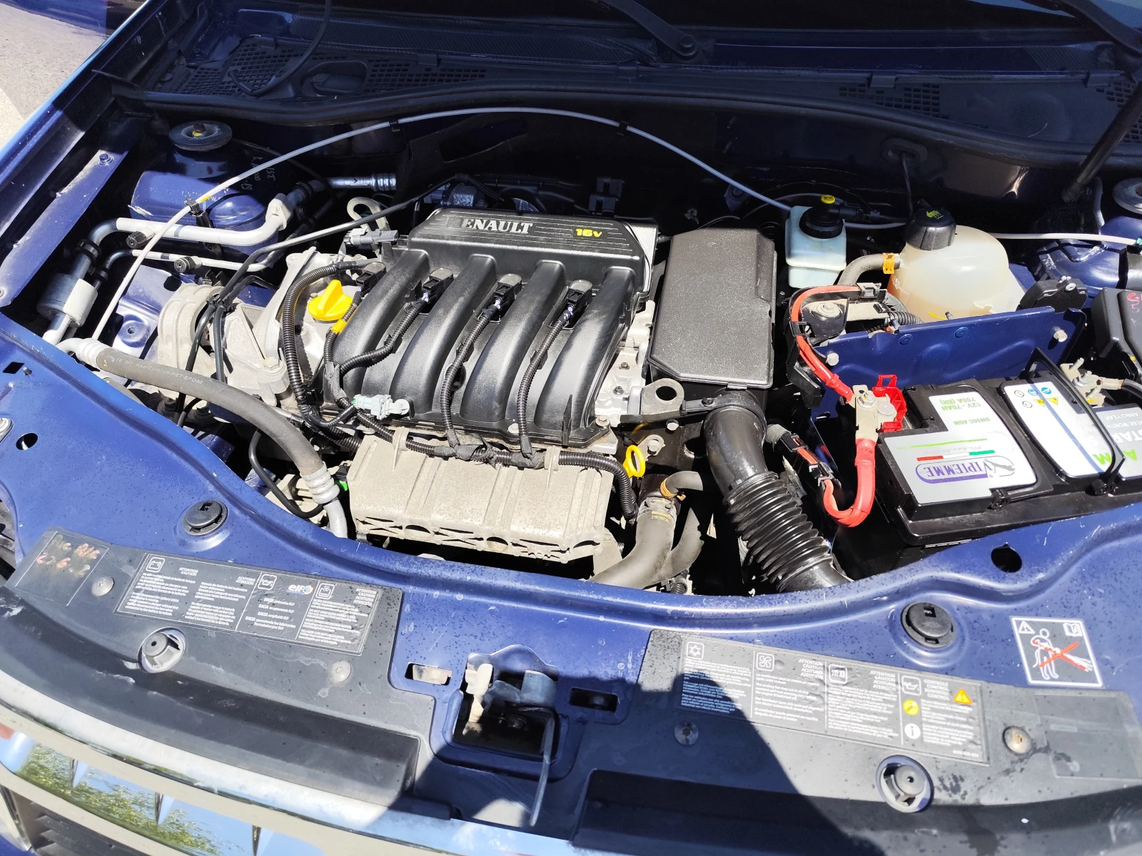 Dacia Duster 1.6i* EURO5A* KLIMA* , снимка 13 - Автомобили и джипове - 55475574
