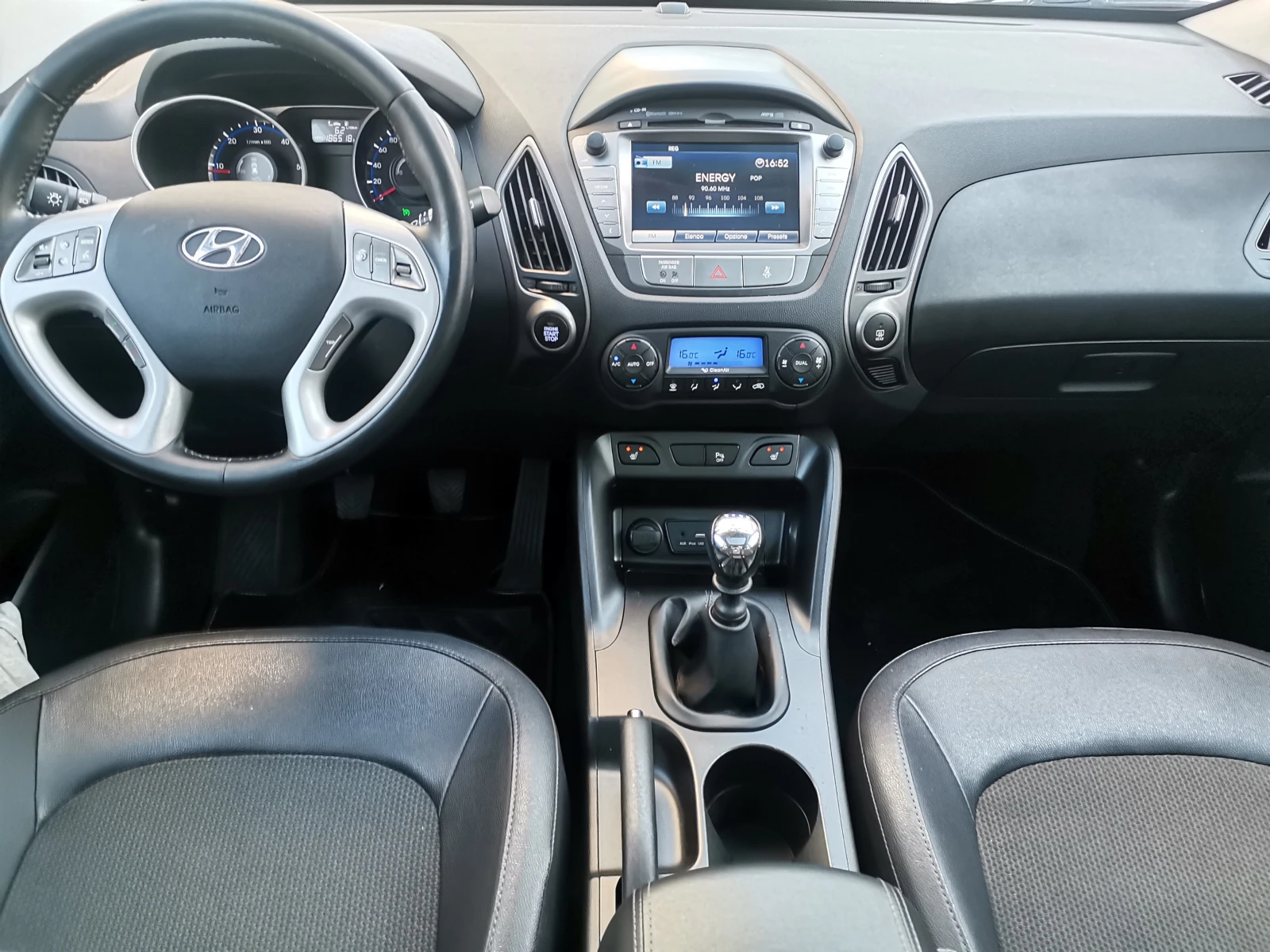 Hyundai IX35 1, 7cdti фейс/панорама, снимка 15 - Автомобили и джипове - 55545098