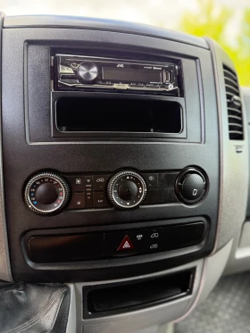 Mercedes-Benz Sprinter 316 5+ 1 ТОВАРОПЪТНИЧЕСКИ , снимка 13
