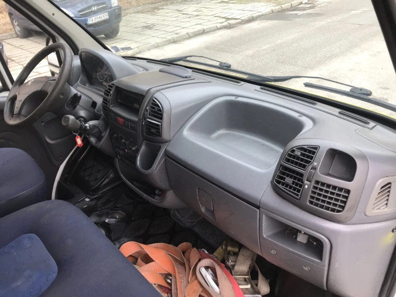 Peugeot Boxer 2.8tdi, снимка 12 - Бусове и автобуси - 48460367