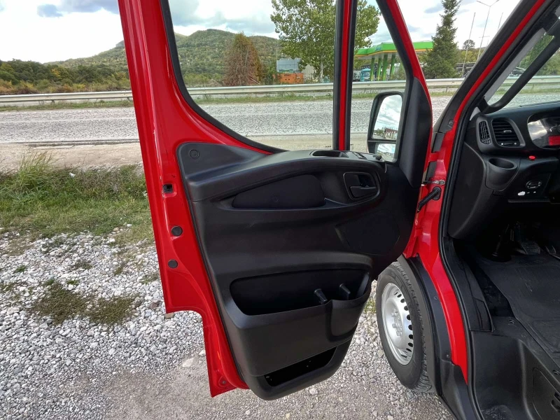Iveco Daily 35-170 EURO 5 АВТОМАТ ПАДАЩ БОРД, снимка 7 - Бусове и автобуси - 52022189