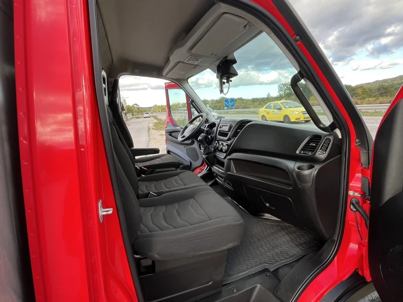 Iveco Daily 35-170 EURO 5 АВТОМАТ ПАДАЩ БОРД, снимка 9 - Бусове и автобуси - 52022189