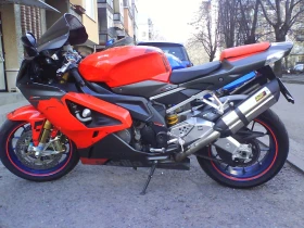 Aprilia RSV4