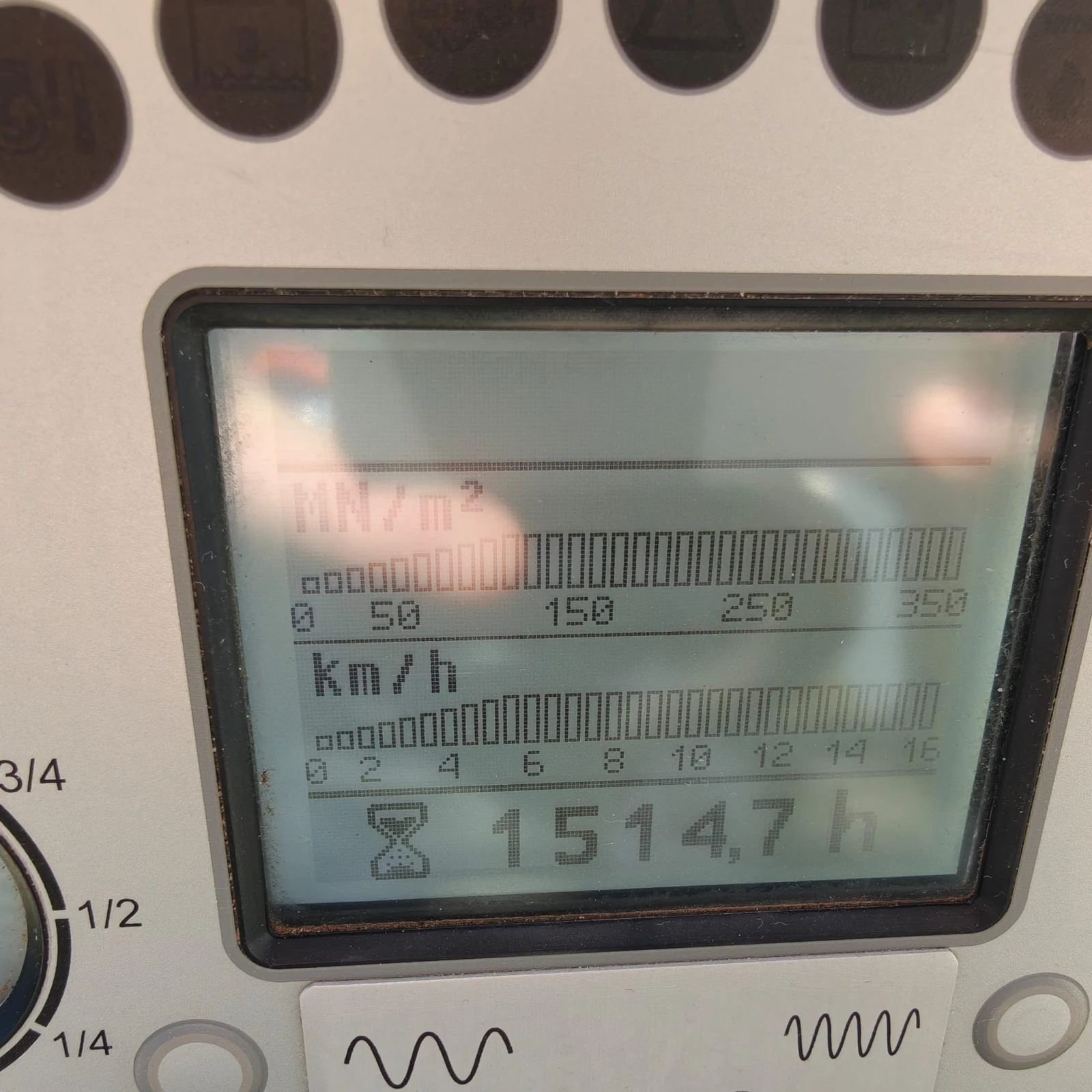 Валяк BOMAG BW 213 D САМО 1500 МОТО ЧАСА ЛИЗИНГ, снимка 11 - Индустриална техника - 56020222