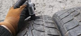 Гуми Зимни 245/65R17, снимка 5