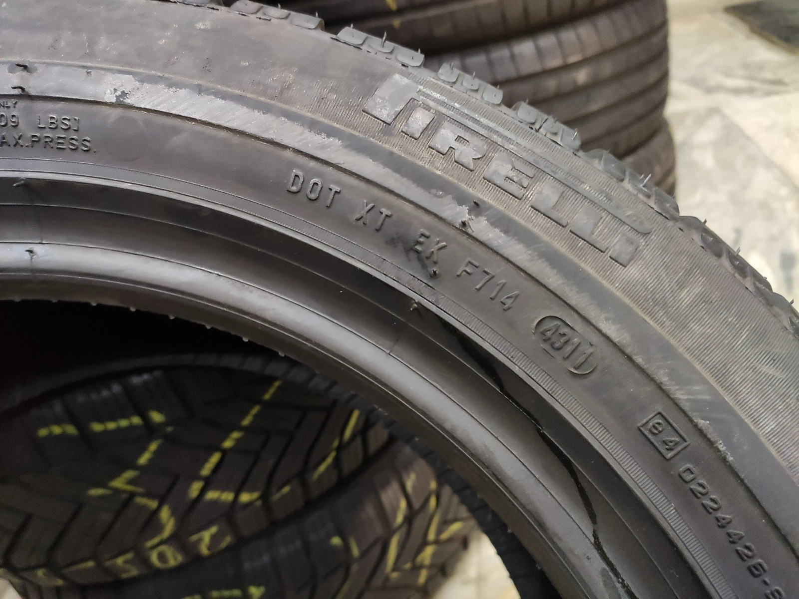  235/55R17 | Mobile.bg   9