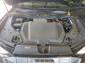 Audi E-Tron Premium Plus, снимка 12