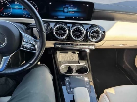 Mercedes-Benz CLA 250 | DISTRONIC| 360| PANO| ПОДГРЕВИ| КЛИП| CARFAX, снимка 9