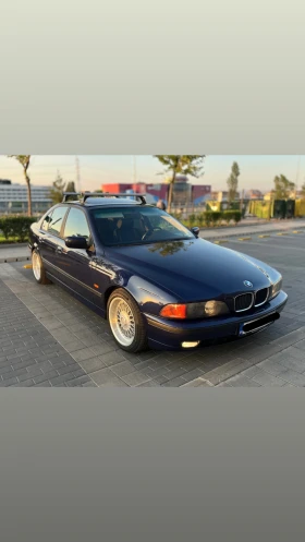     BMW 528