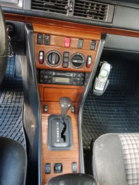 Обява за продажба на Mercedes-Benz 124 E 300 diesel  ~10 000 лв. - изображение 2