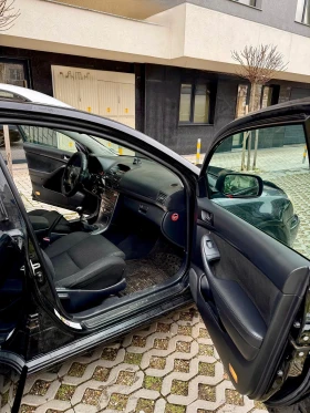 Toyota Avensis 2.2 D-4D - 2050 € / 4009.45 лв. - 73994810 9