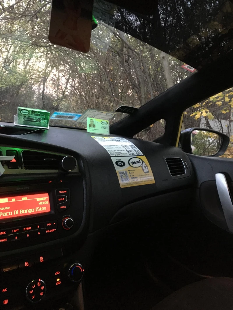 Kia Ceed Taxi, снимка 9 - Автомобили и джипове - 47819620