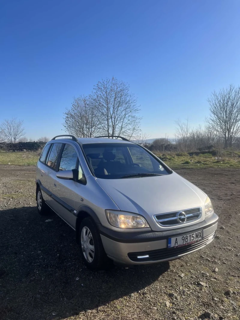 Opel Zafira, снимка 1 - Автомобили и джипове - 48744925