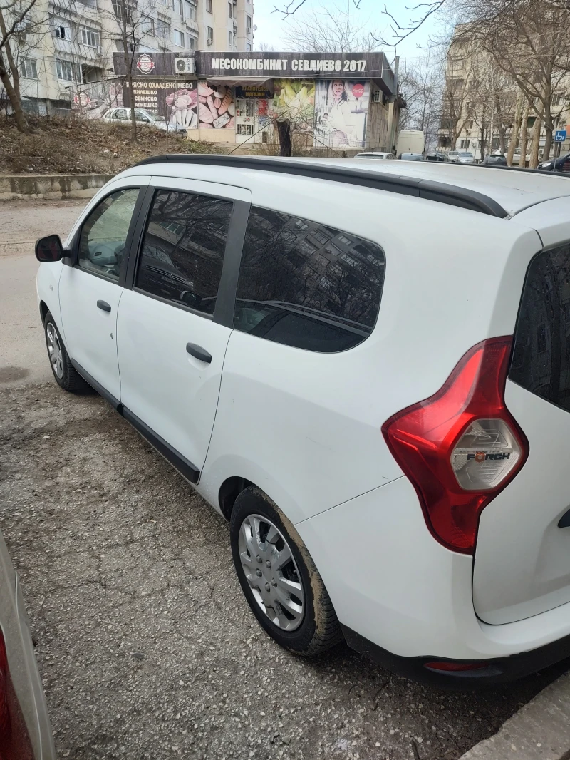 Dacia Lodgy, снимка 12 - Автомобили и джипове - 48828423