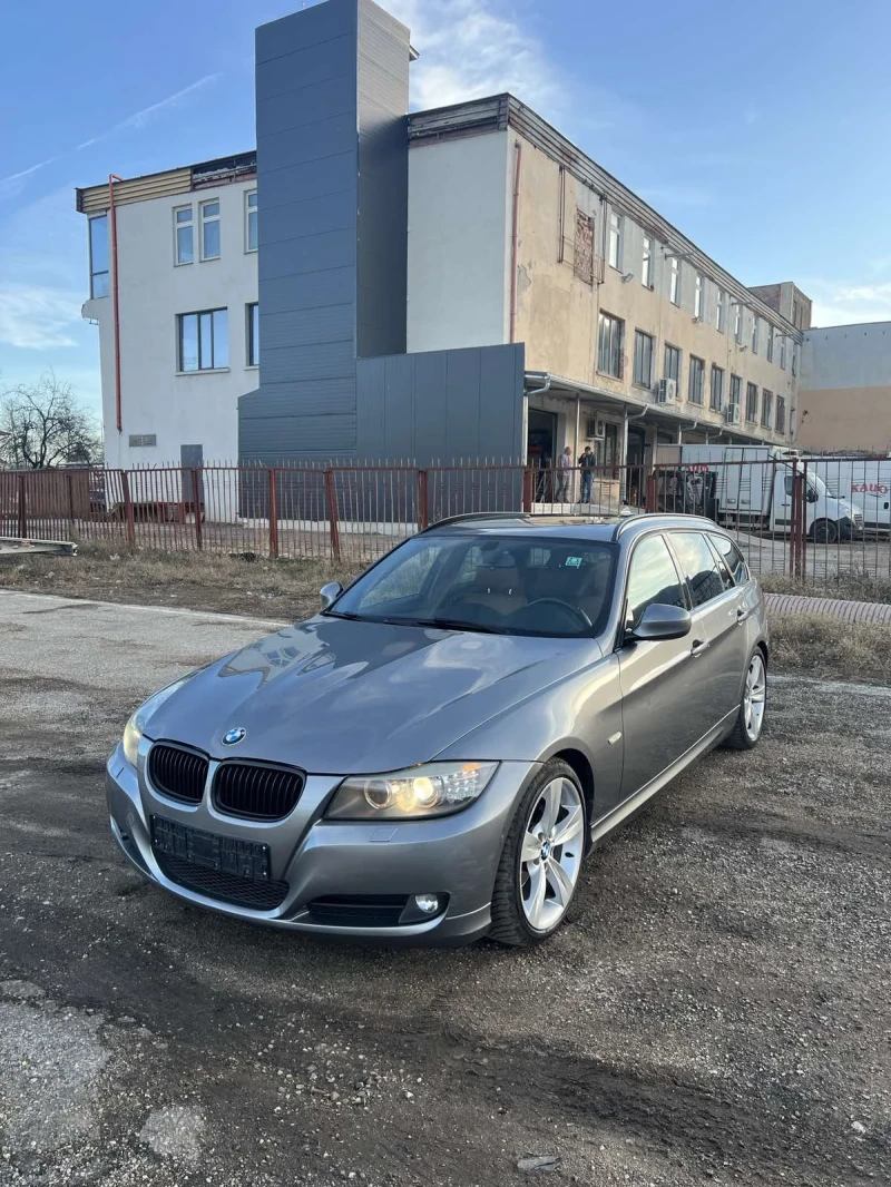 BMW 320 Full Pano, снимка 3 - Автомобили и джипове - 48852638