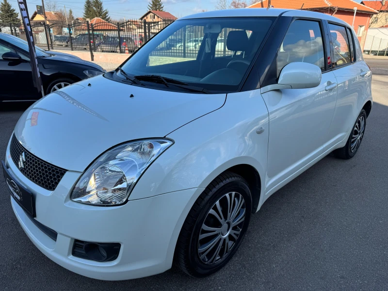 Suzuki Swift 1.3 I 4X4 НОВ ВНОС, снимка 1 - Автомобили и джипове - 48972627