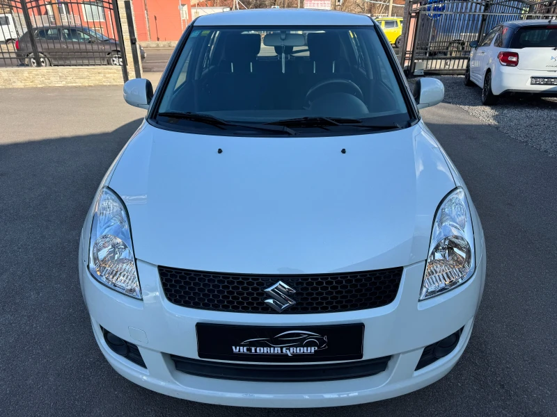 Suzuki Swift 1.3 I 4X4 НОВ ВНОС, снимка 2 - Автомобили и джипове - 48972627