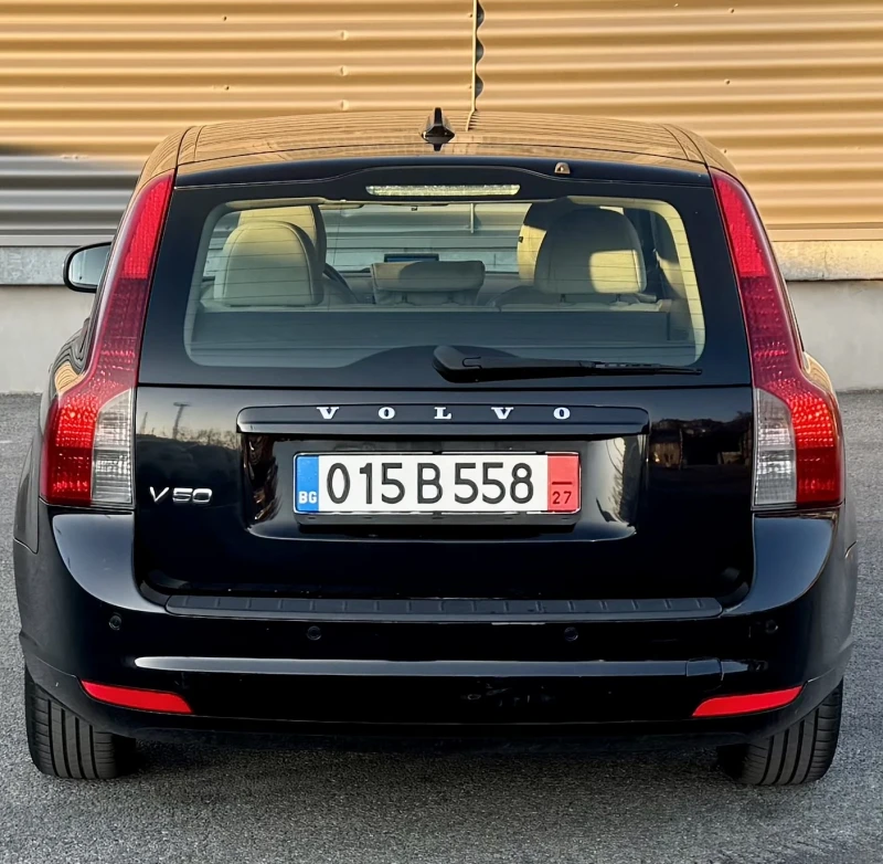 Volvo V50 1.6 HDI  115hp , снимка 4 - Автомобили и джипове - 49014422