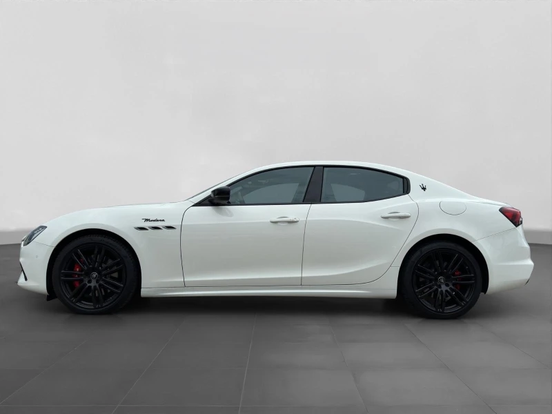 Maserati Ghibli MODENA NAVI CAMERA , снимка 2 - Автомобили и джипове - 51508663