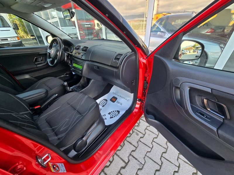 Skoda Roomster 1.6 TDi !! Panorama !!, снимка 16 - Автомобили и джипове - 52322538