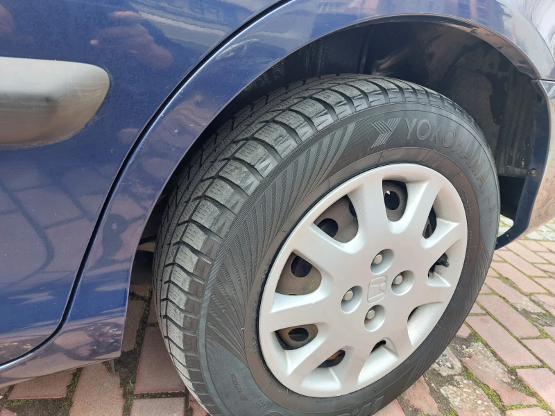 Honda Civic 1.4i, снимка 8 - Автомобили и джипове - 52616182