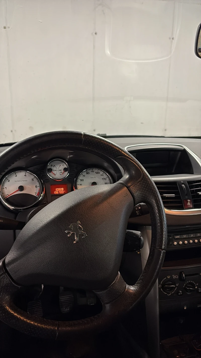 Peugeot 207, снимка 6 - Автомобили и джипове - 52694034