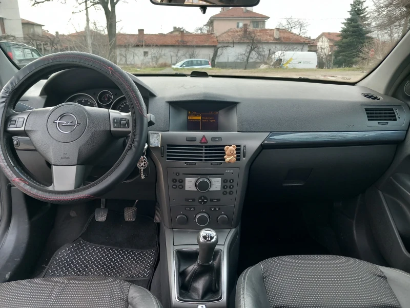 Opel Astra, снимка 11 - Автомобили и джипове - 52910398