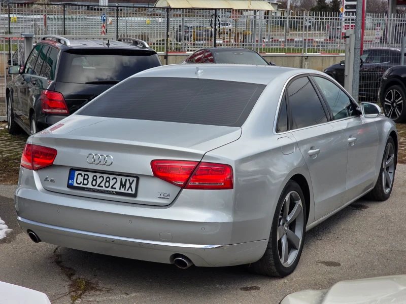 Audi A8 4.2 TDI Сменени Вериги, снимка 3 - Автомобили и джипове - 53077756