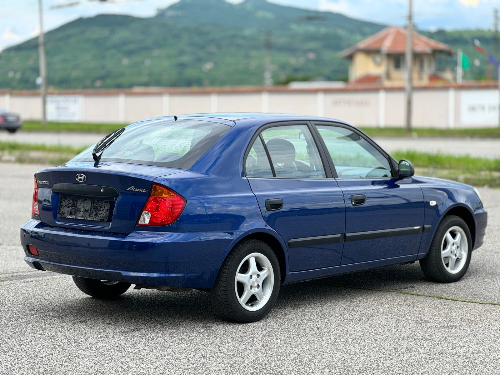 Hyundai Accent 1.4i~85hp~KLIMA~130000km!! - изображение 5