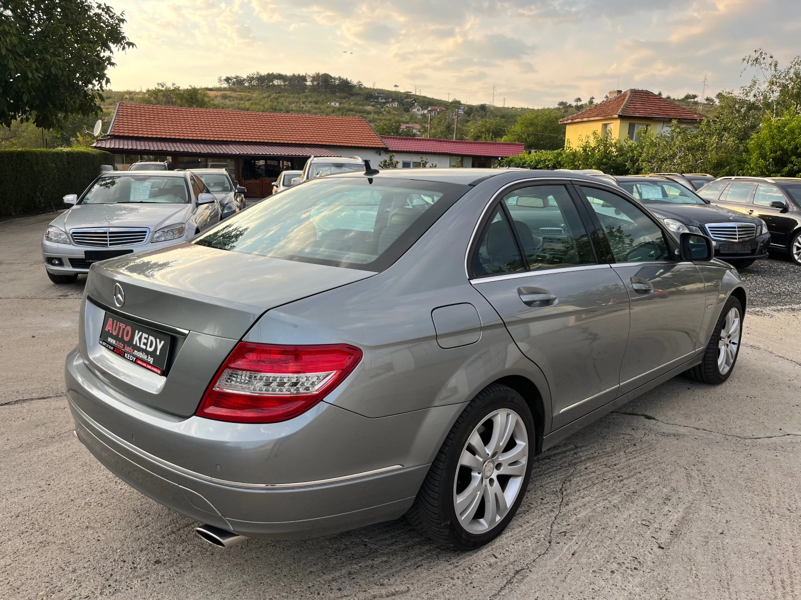 Mercedes-Benz C 280 3.0i Avantgarde  - изображение 5