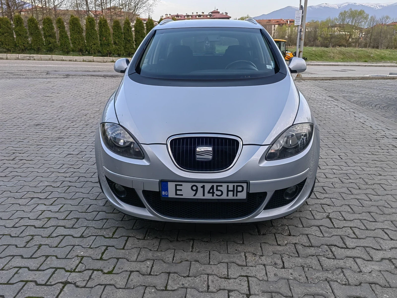 Seat Altea 2.0 TDI 140 кс BMM на ЧАСТИ - изображение 2