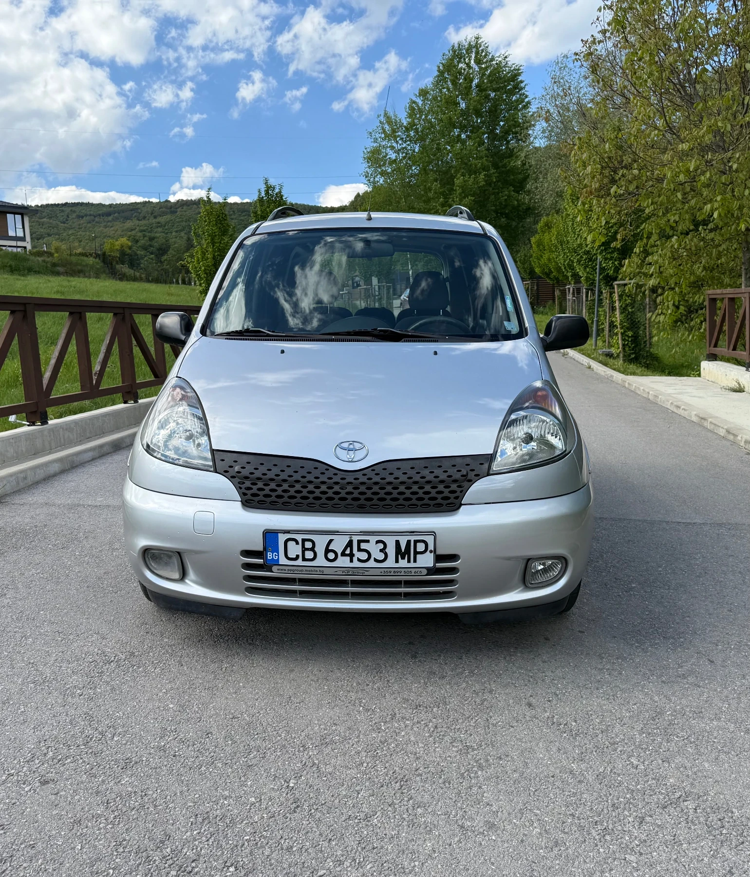 Toyota Yaris verso 1.3 VVT-i TOP!!! - изображение 2