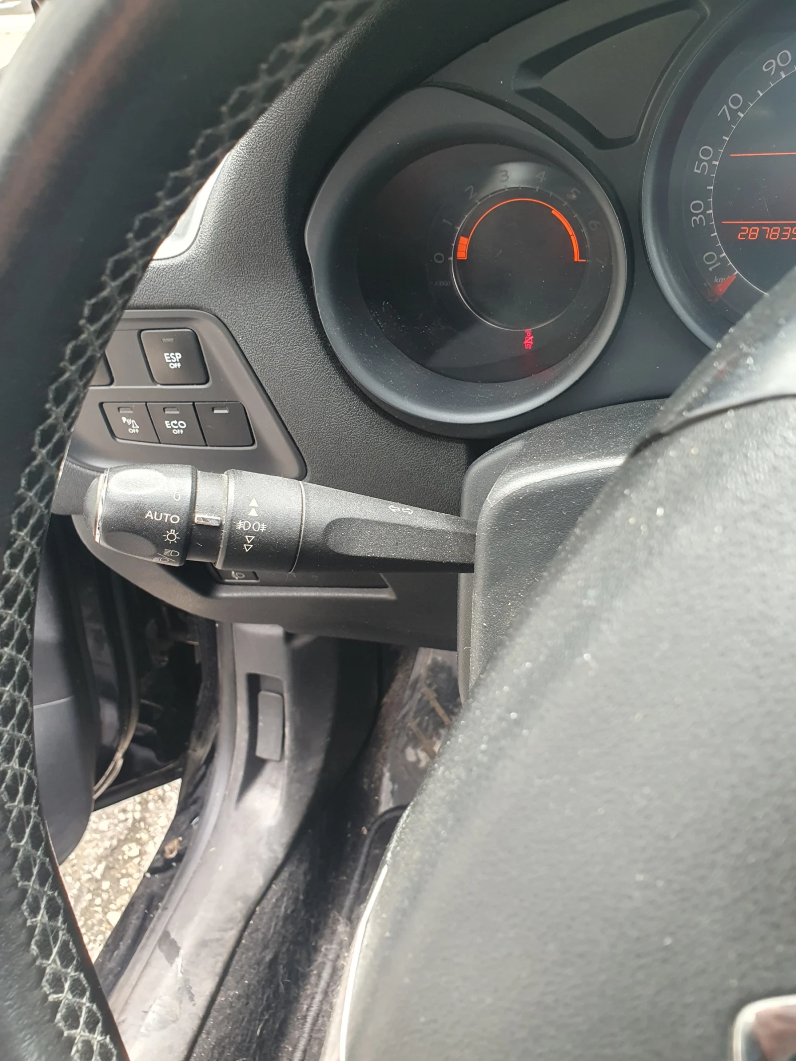 Citroen C4 1.6 HDI - изображение 6