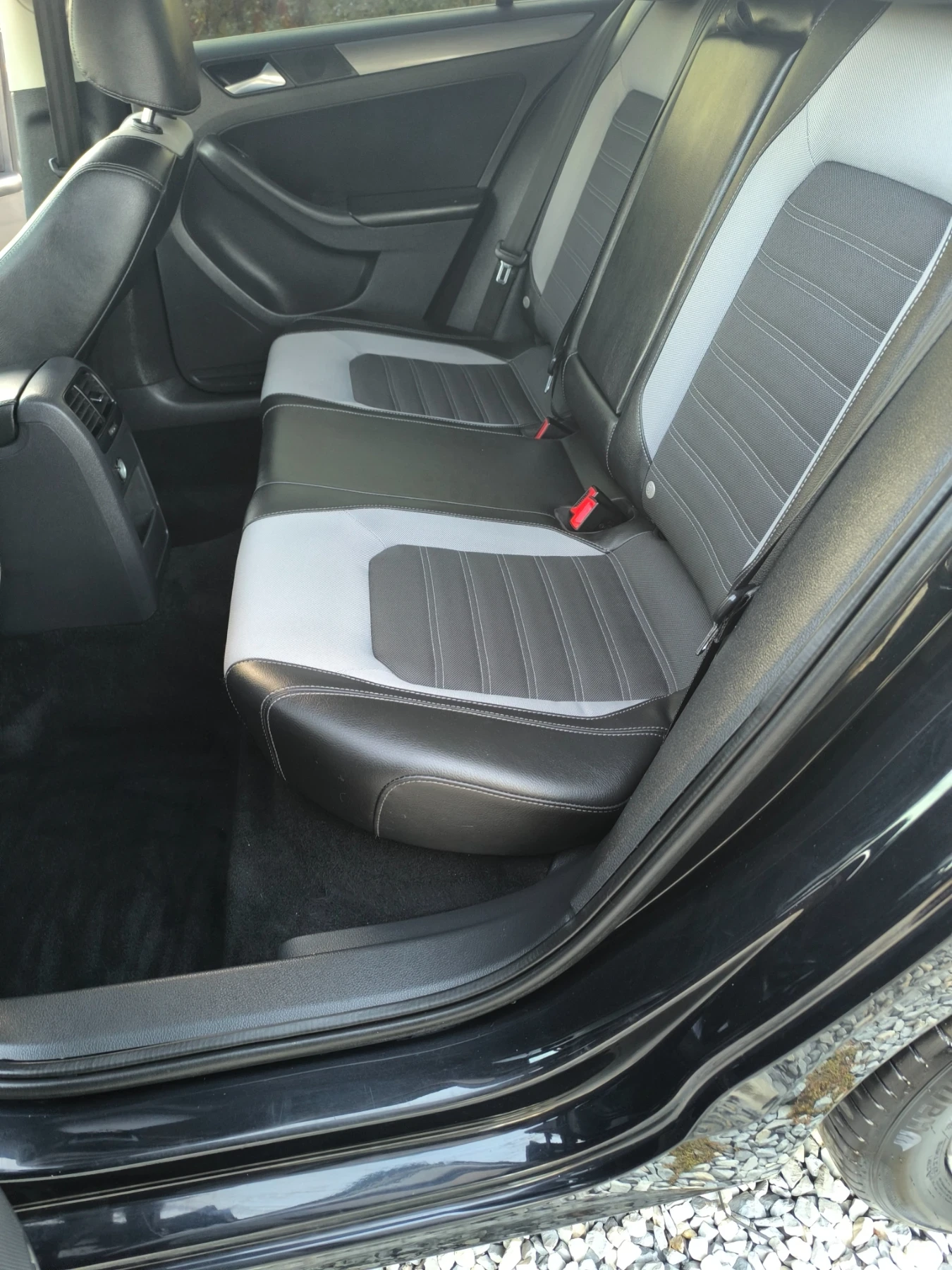 VW Jetta Highline  4.  - 1, 6  | Mobile.bg   14