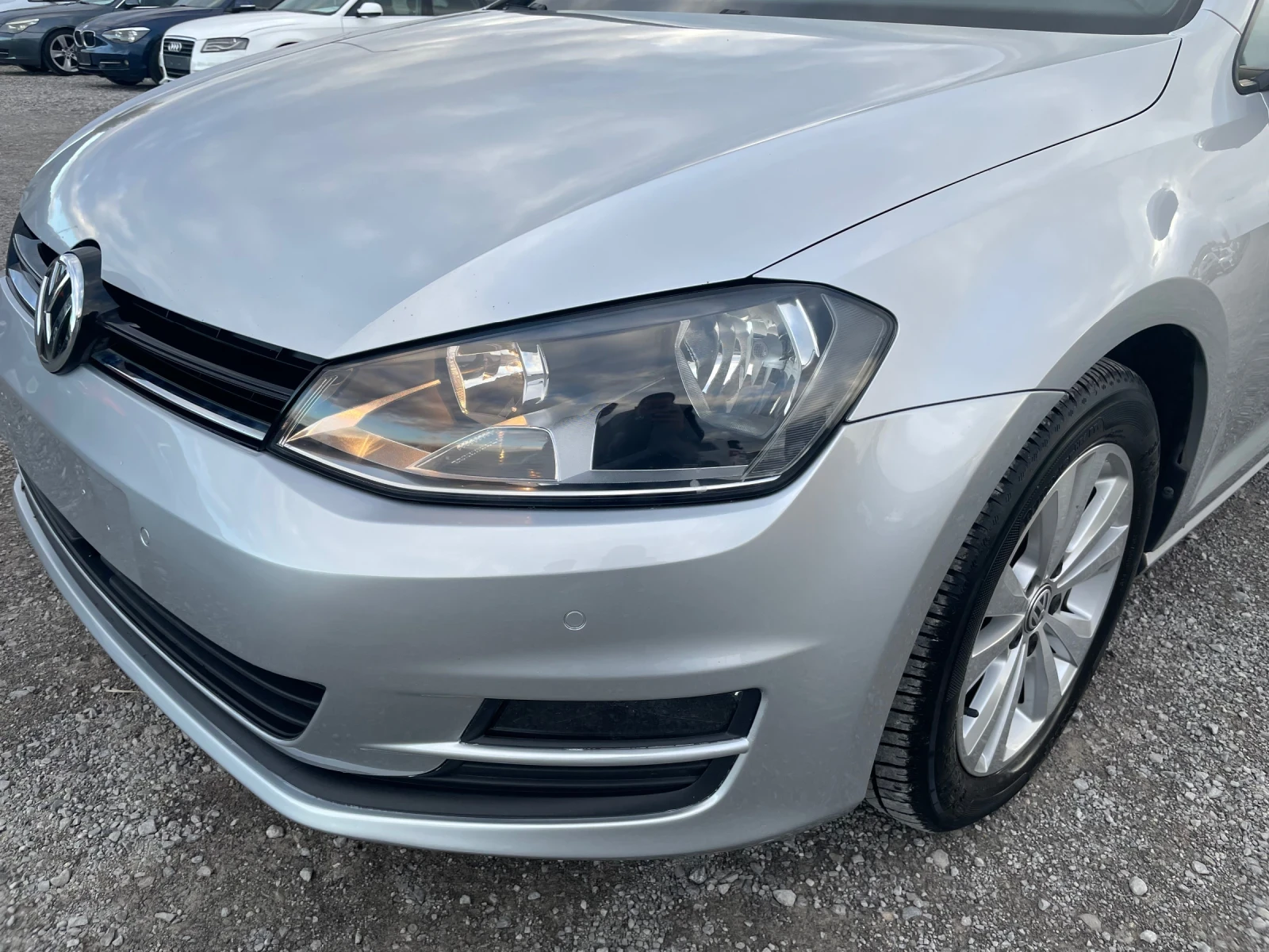 VW Golf 1.6TDI NAVI DISTRONIC HIGHLINE | Mobile.bg — изображение 12