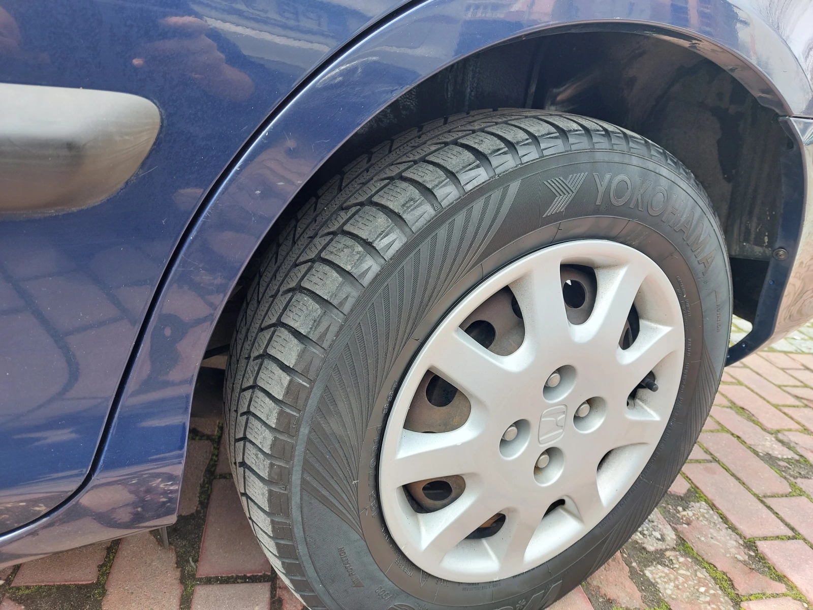 Honda Civic 1.4i - изображение 8